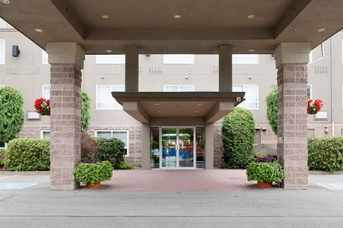 Sandman Hotel Langley image 2